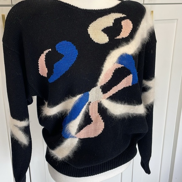 Vintage Lara Ferrante Sweater - Picture 3 of 12
